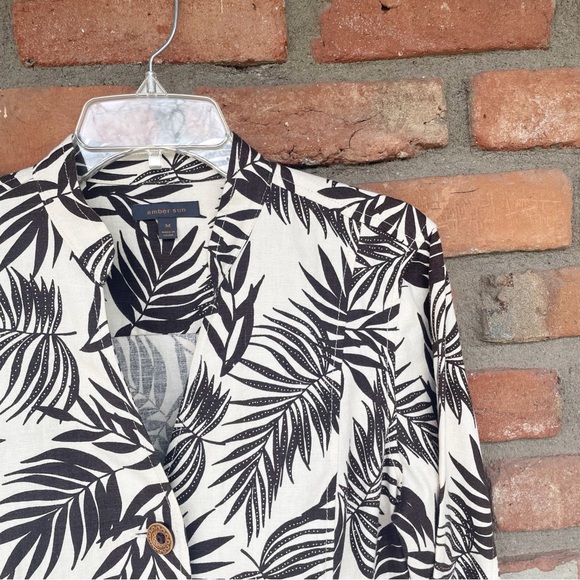 Amber Sun Linen/Cotton Blend Jacket Top 3/4 Sleeve Brown Palm Print (Medium) - Picture 2 of 10